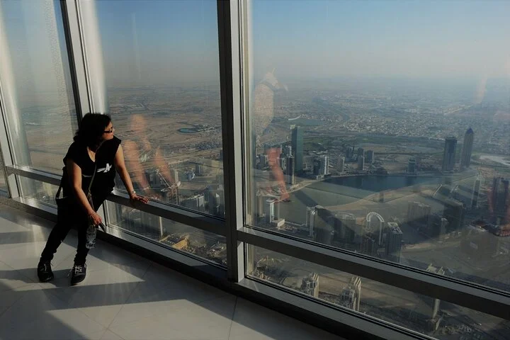 Burj Khalifa Lounge Access 152,153 and 154 with Optional Transfer