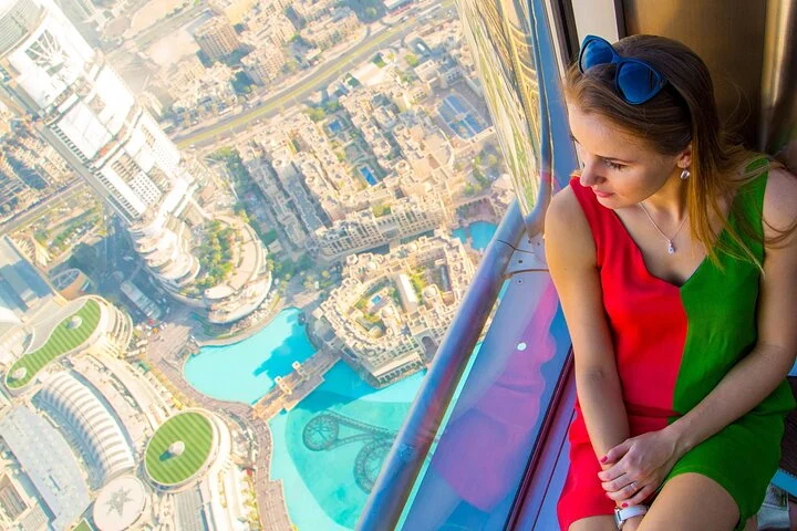 Burj Khalifa Lounge Access 152,153 and 154 with Optional Transfer