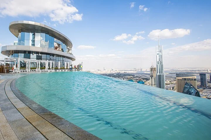 Business Lunch at CE LA VI Dubai Level 54 Address Sky Views Dubai