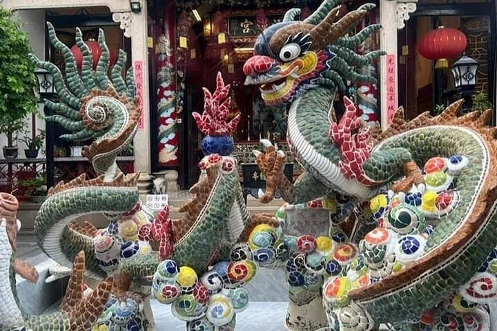 Colourful Evening Hoi An, Walking Tour, Boat Ride with Lanterns, Night Market