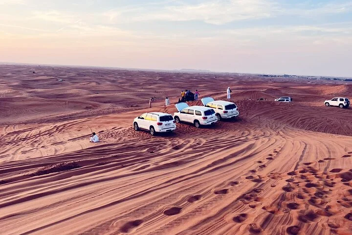 Combo Dubai Frame and Desert Safari with Dinner