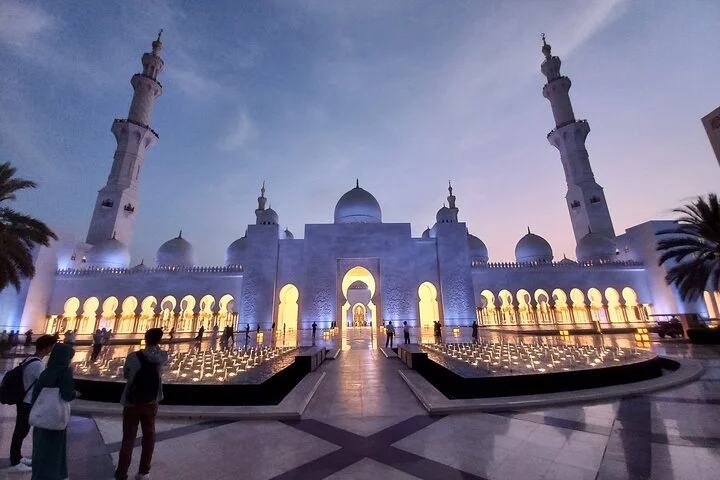 Combo Tour: Abu Dhabi Grand Mosque & Half-Day Dubai City Tour