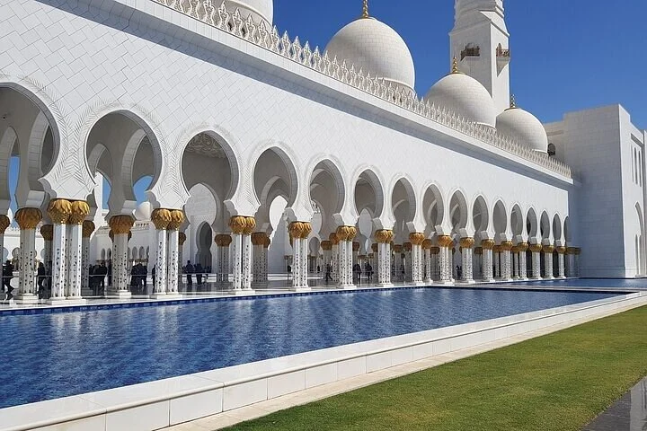 Combo Tour: Abu Dhabi Grand Mosque & Half-Day Dubai City Tour