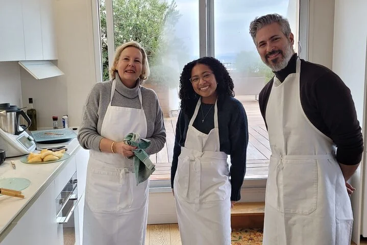 Croix Rousse Market & Rooftop Cooking Class in Lyon