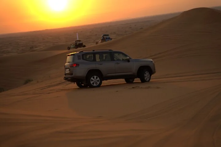 Custom Rally Fighter Dune Buggy Self-Driving Adventure