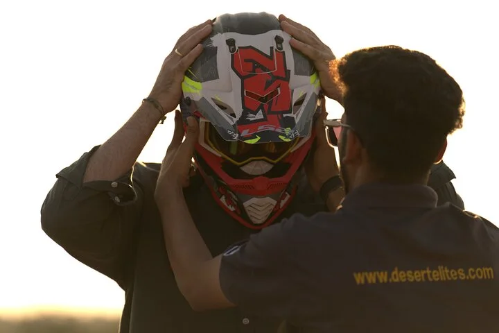 Custom Rally Fighter Dune Buggy Self-Driving Adventure