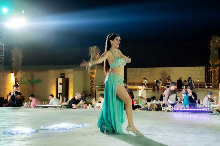 Customized Dubai Morning Desert Safari Dune Bashing Sandboarding