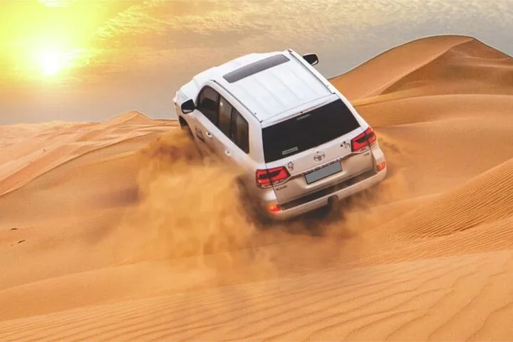 Desert Safari Dubai with Camel Ride and Dinner