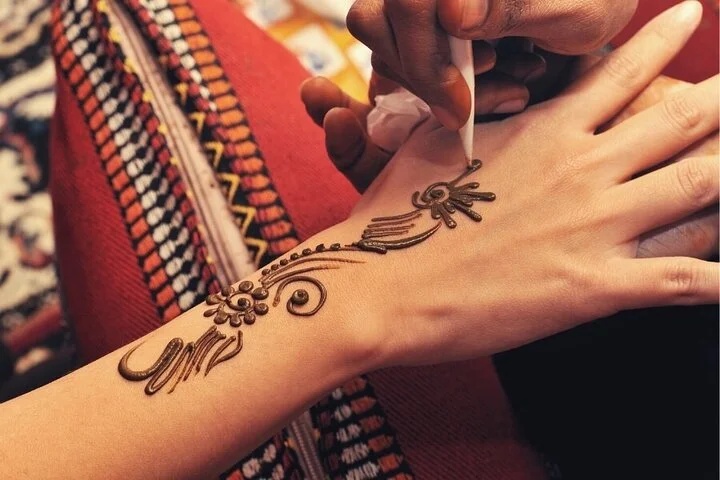 Desert Safari Dubai with Camel Ride and Dinner