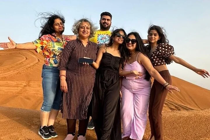 Desert Safari Dubai with Dune Bashing & Buffet Dinner