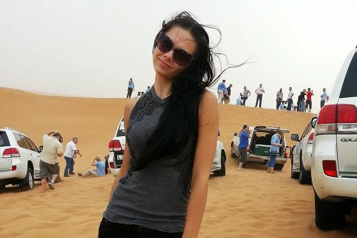 Desert Safari Tour - FULL PROGRAM with Dinner Show and more...