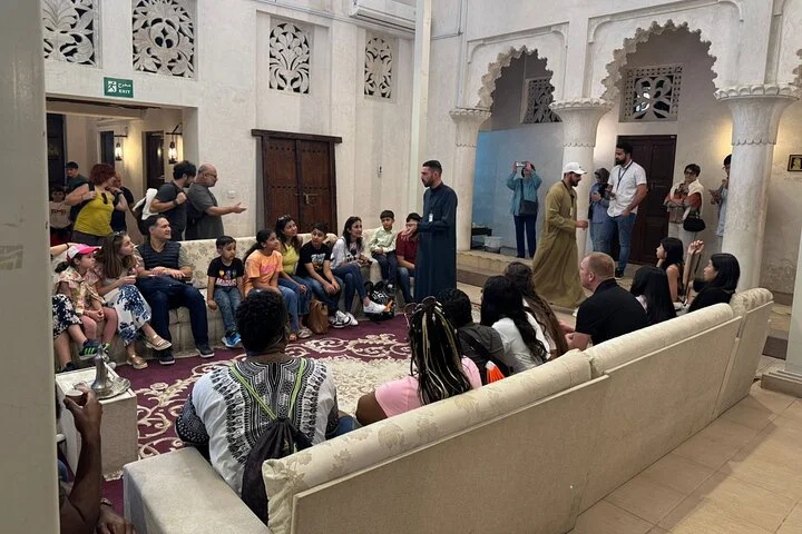 Discover Old Dubai Walking Tour With Food Tasting