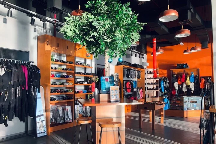 Discover Scuba Diving in Dubai