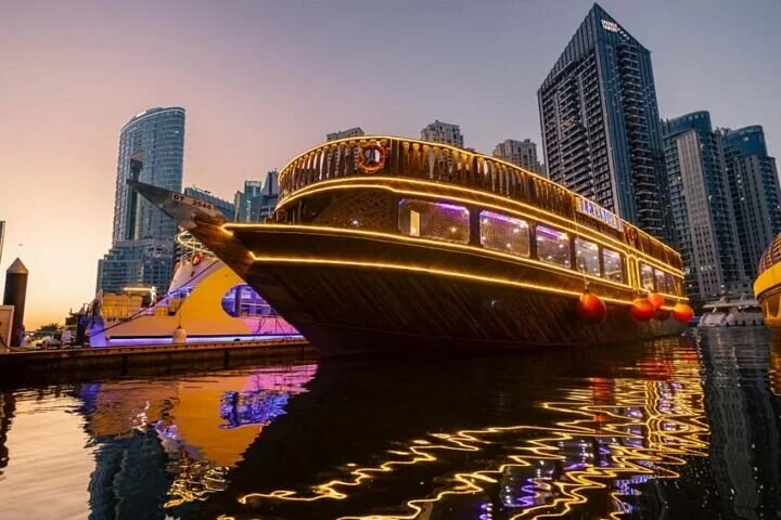 Dubai 2-Day Tour: City Highlights, Desert Safari & Dhow Cruise