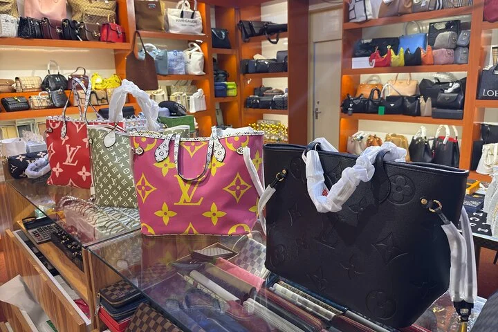 Dubai 5 Hours Magic Secret New Shopping Tour