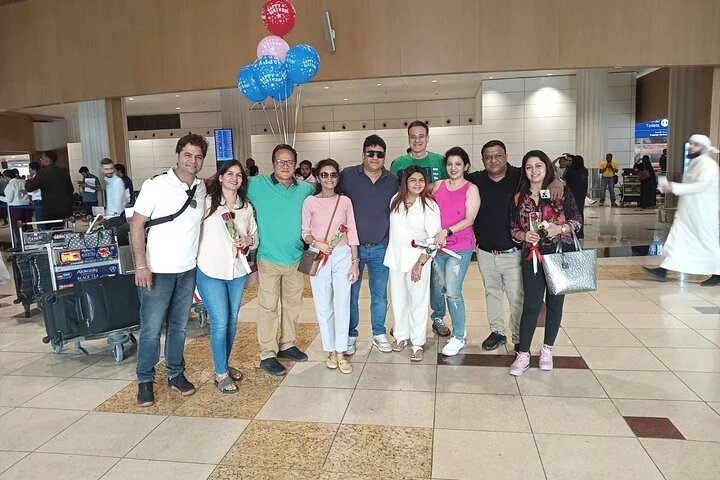 Dubai Airport: Private 1 Way Arrival OR Departure Transfer