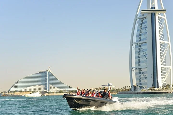 Dubai Black Boat Experiences