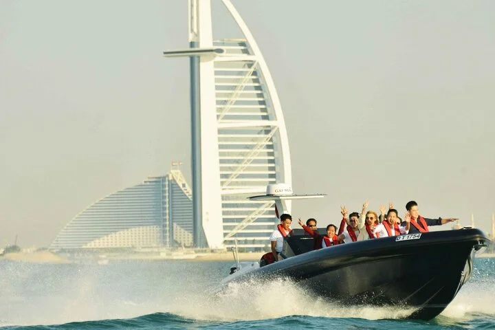 Dubai Black Boat Experiences