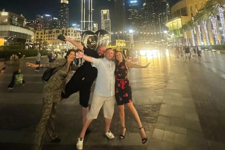 Dubai By Night: Evening Guided City Lights Tour with Transfers