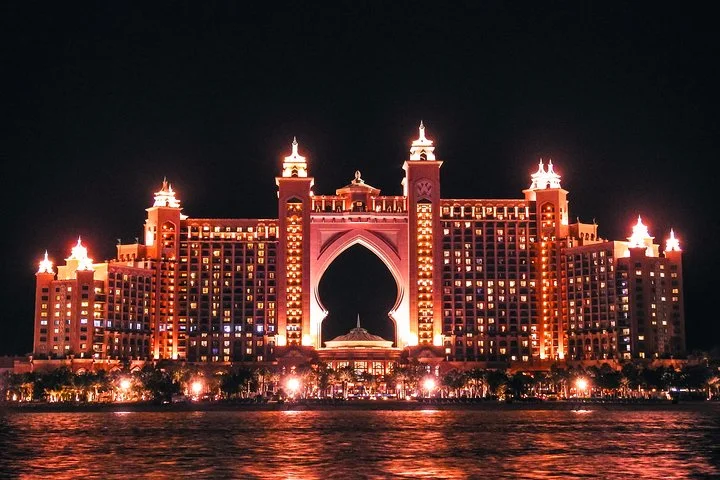 Dubai By Night Tour with Dinner at Atlantis Hotel