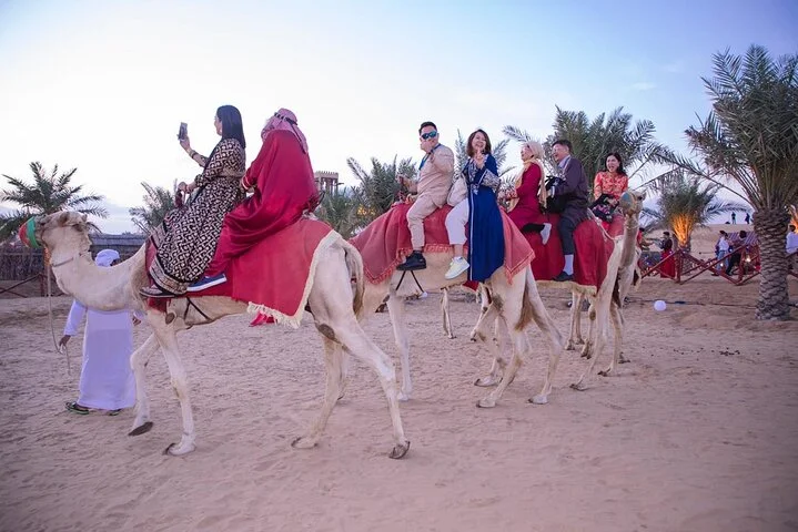 Dubai Camel Caravan with BBQ Dinner Buffet