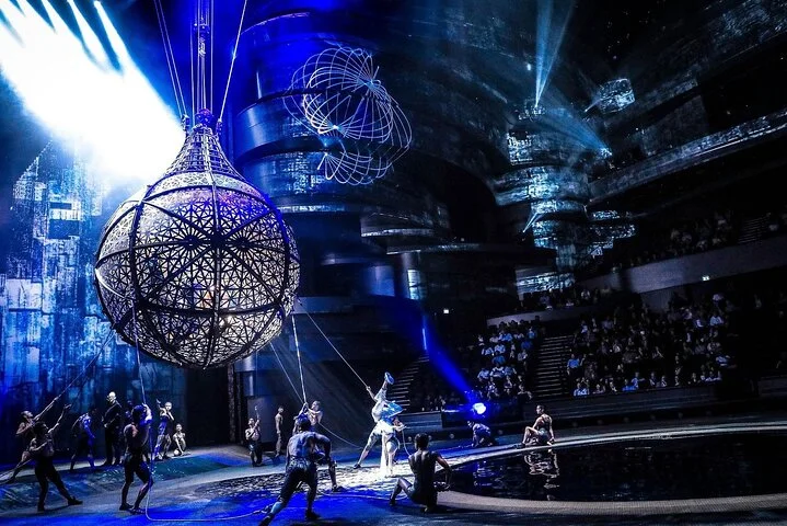 Dubai Canal Dinner Cruise with La Perle Show GOLD Tickets Combo
