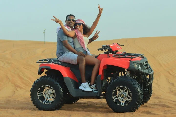 Dubai Desert Escape: Red Dunes Safari, Falcon, Camel & BBQ Dinner