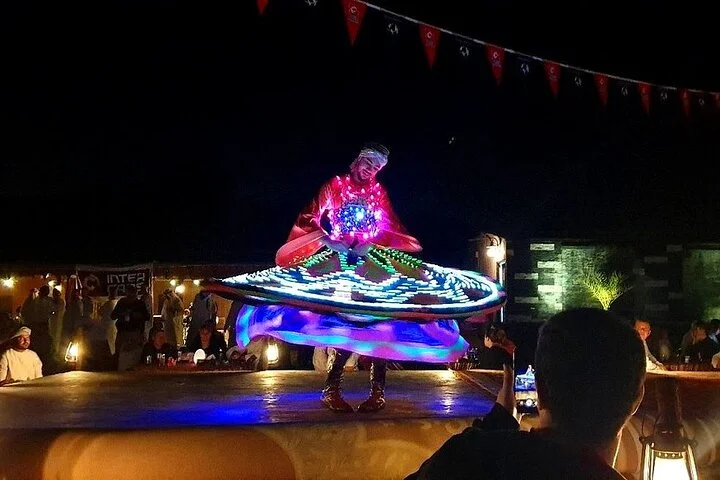 Dubai Desert Escape: Red Dunes Safari, Falcon, Camel & BBQ Dinner