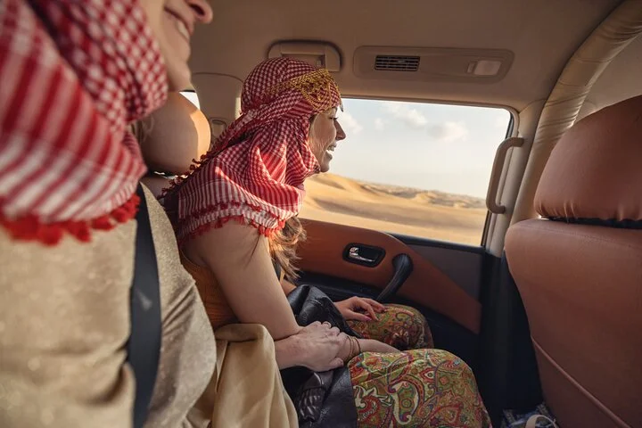 Dubai Desert Safari 4x4 Dune Bashing with BBQ and Live Show