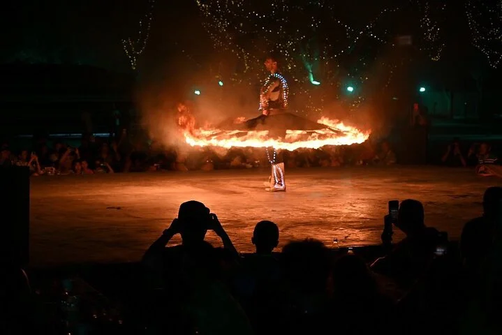 Dubai desert safari & buggy tour & flying dress for free