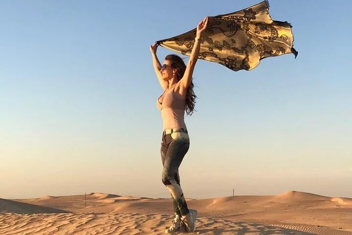 Dubai Desert Safari, Evening at Red-Dunes, 5* BBQ Dinner