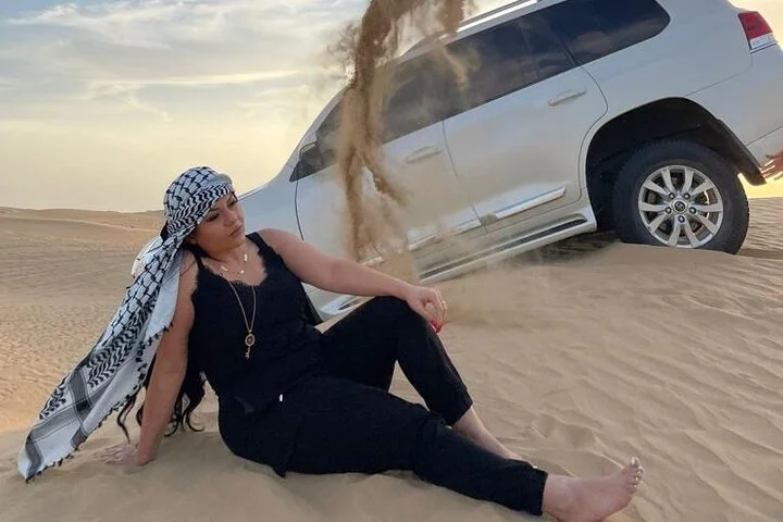 Dubai Desert Safari, Evening at Red-Dunes, 5* BBQ Dinner