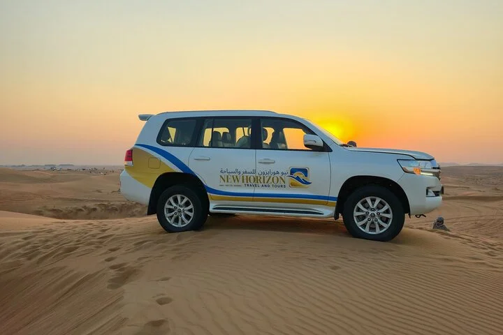 Dubai Desert Safari, Evening at Red-Dunes, 5* BBQ Dinner