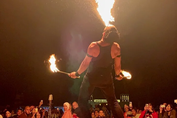 Dubai Desert Safari on Red Dunes – BBQ Dinner, Live Entertainment