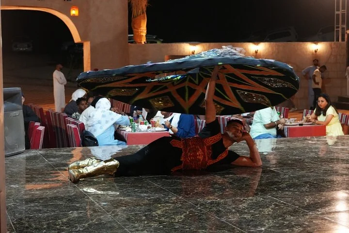 Dubai Desert Safari, sand boarding , BBQ dinner & Entertainment