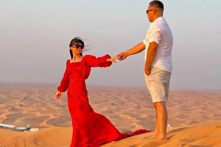 Dubai desert safari with 4x4 Dune Bashing,Camel Ride sand board