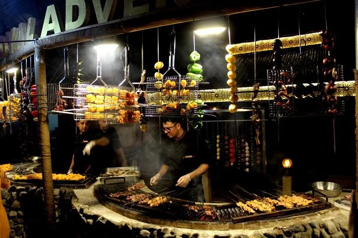 Dubai Desert Safari with BBQ and 4WD Land Cruiser Dune Bashing