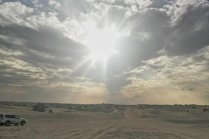 Dubai Desert Safari with Buffet Dinner Evening