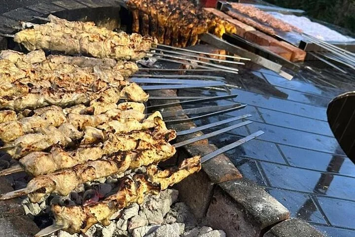 Dubai Desert Safari: with Camel Ride, live entertainment and bbq