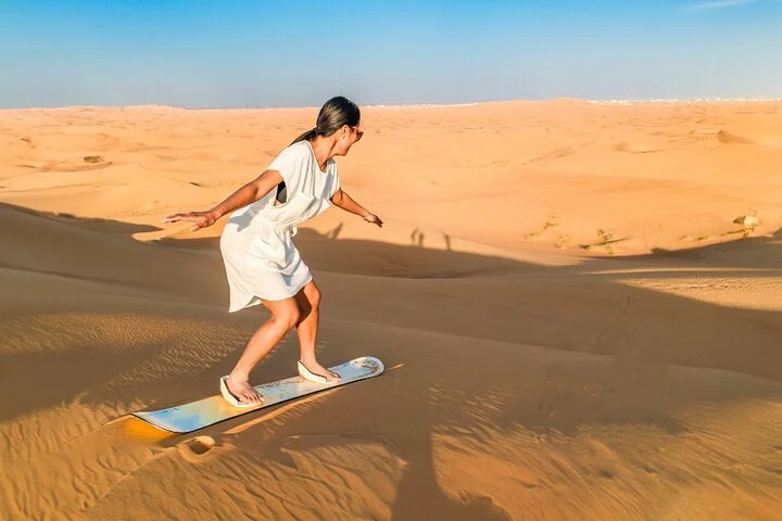 Dubai Desert Safari: with Camel Ride, live entertainment and bbq