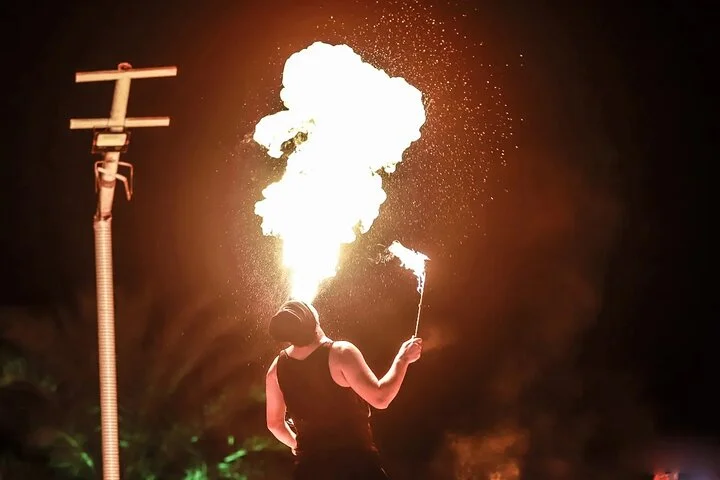 Dubai Desert Safari with Dune Bashing & Live Shows