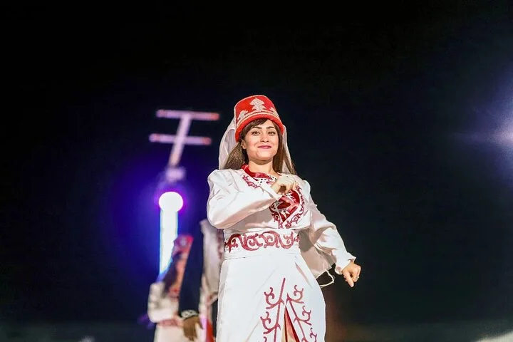 Dubai Desert Safari with Dune Bashing & Live Shows