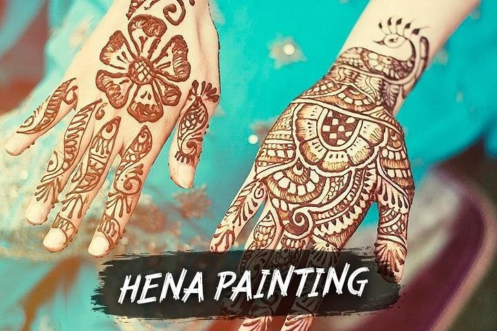 Dubai Desert Safari with Quad Biking, Dune Bashing & BBQ Dinner