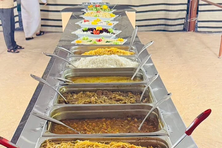 Dubai Desert Safari:BBQ Dinner, Dune Bashing & Live Entertainment