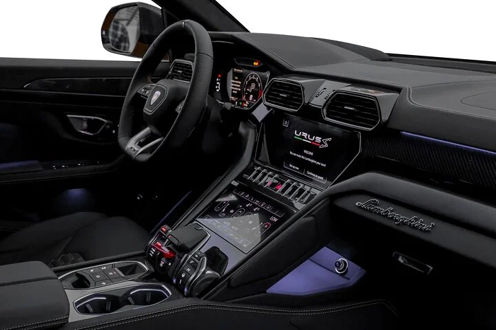 Dubai Downtown Luxury Car Rental