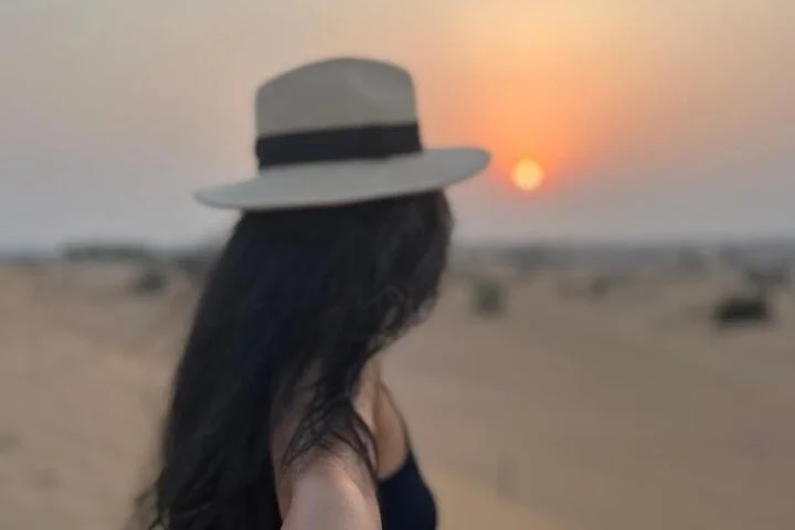 Dubai Elite Red Dunes Safari With Sunset & Bedouin Camp