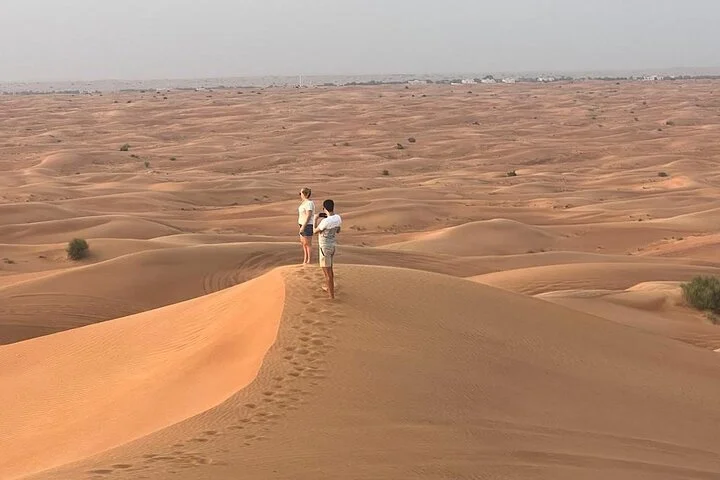 Dubai Elite Red Dunes Safari With Sunset & Bedouin Camp