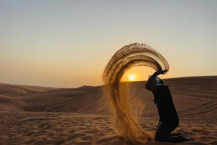 Dubai Elite Red Dunes Safari With Sunset & Bedouin Camp