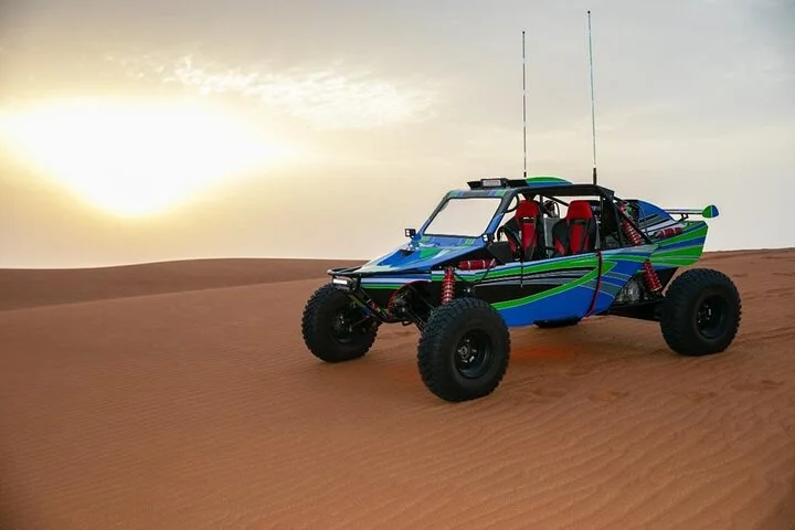 Dubai Evening Desert Adventure – 30-Min Buggy, BBQ & Live 5 Shows