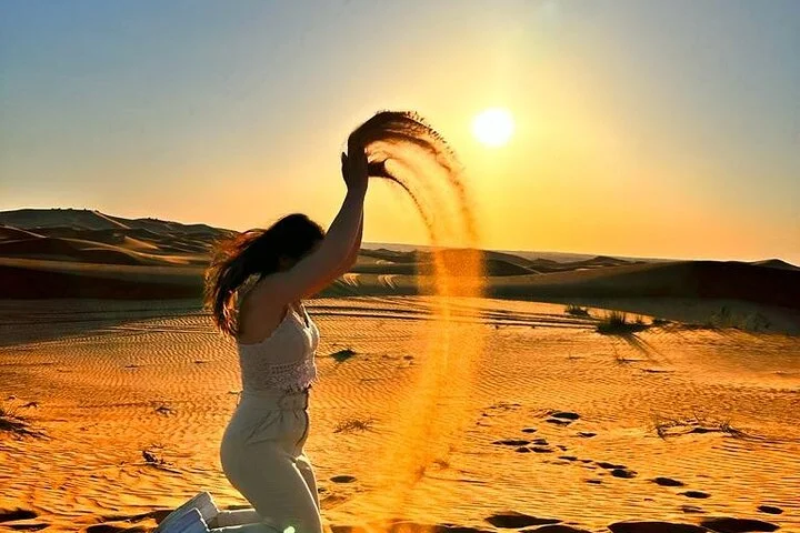 Dubai Evening Desert Safari with Dinner, Camel Ride and Show